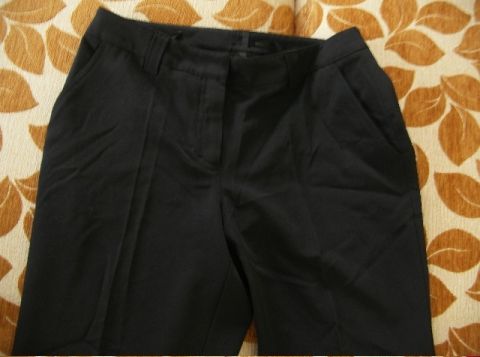 Czarne eleganckie spodnie w kantkę kantka 12 40 L 38 M