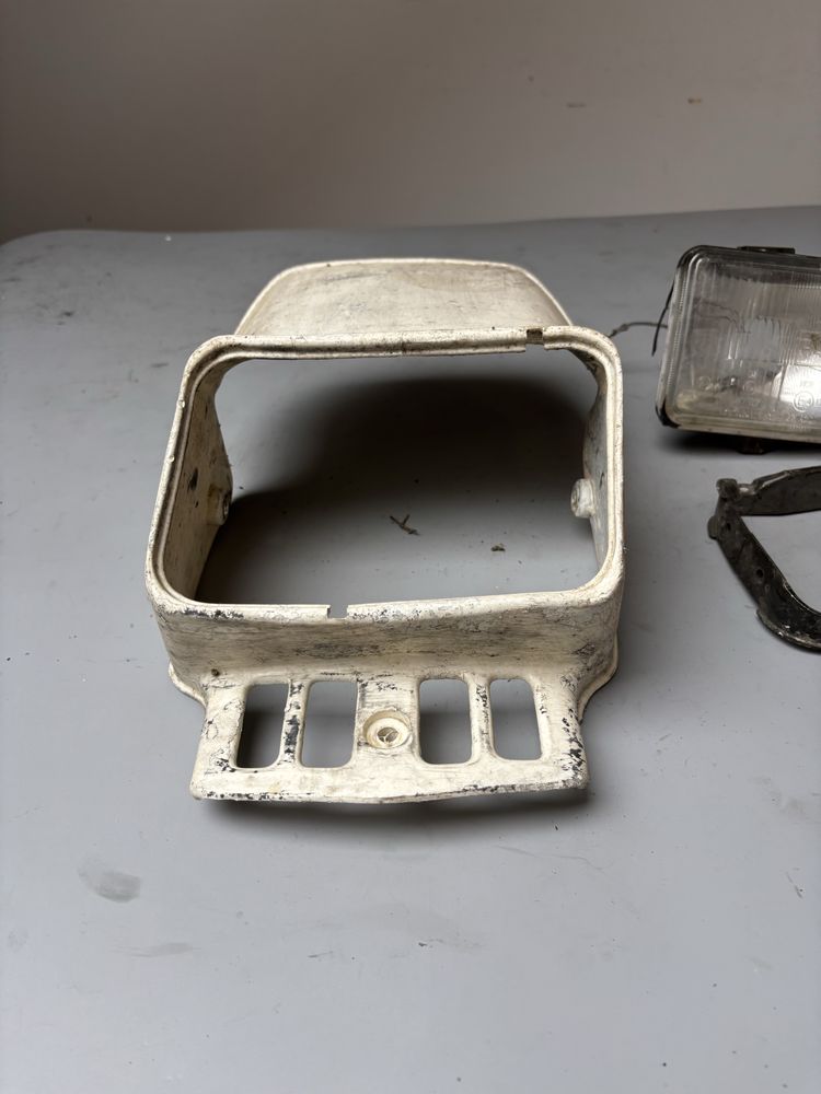 Lampa Przednia Przód SUZUKI DR600 650