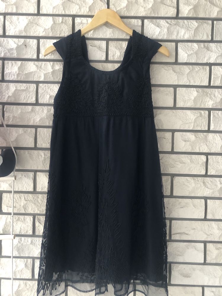 Delikatna sukienka francuska na podszewce The Kooples rozm.S