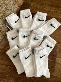 Чоловічі шкарпетки Nike 39-42 розмір