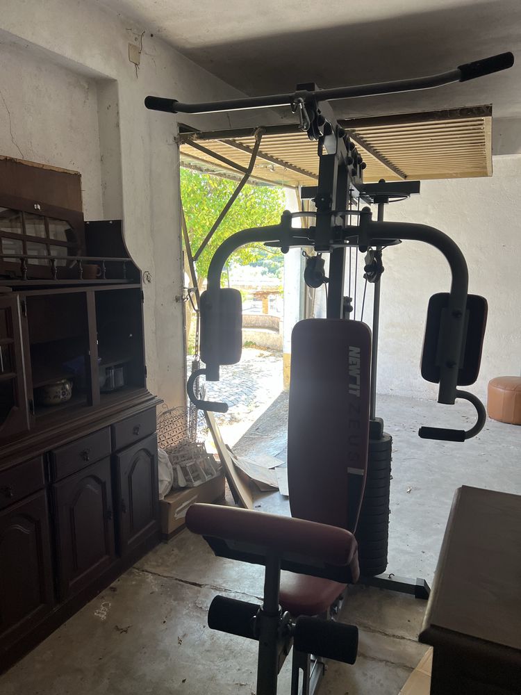 Maquina de musculacao multi usos