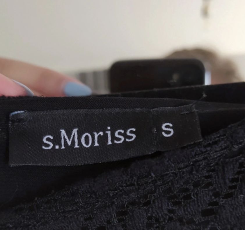 Sukienka firmy   s.MORISS z koronką czarno-biała 3/4 rękaw
