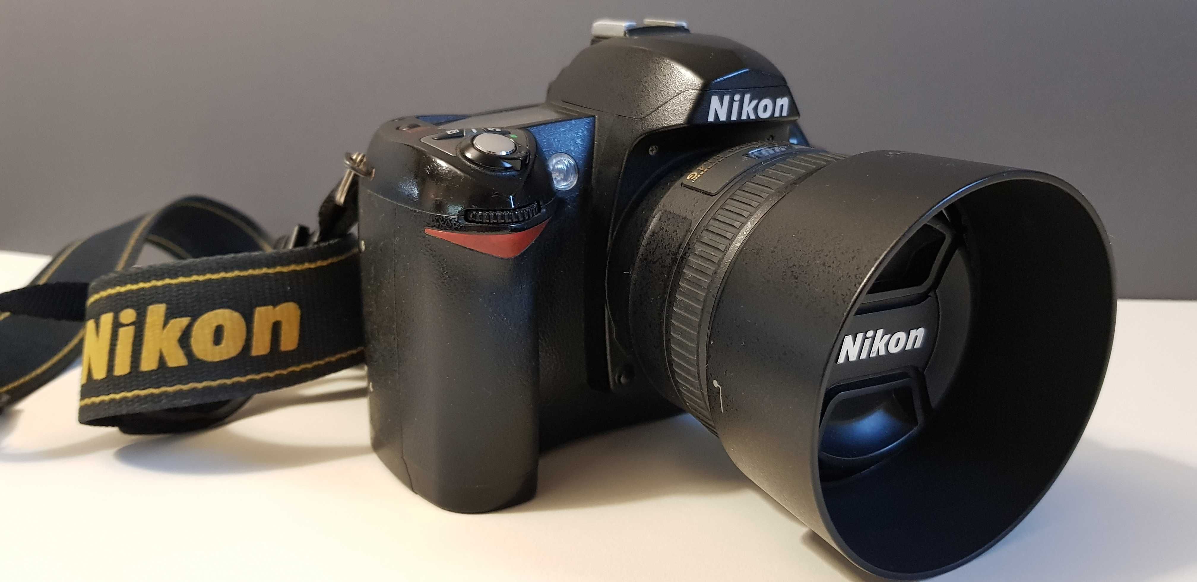 Nikon D70 100% sprawny z baterią, ładowarką i kartą CF 1GB