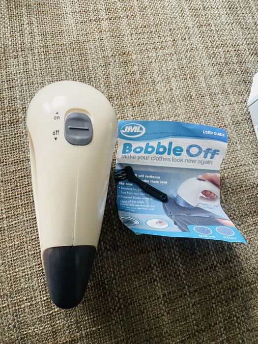 Golarka do ubrań. Na baterie.