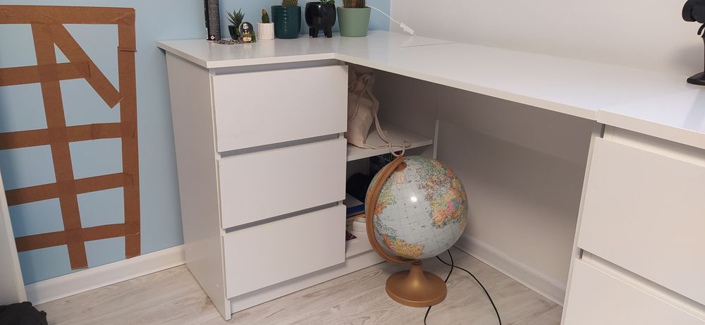 Biurko narożne białe