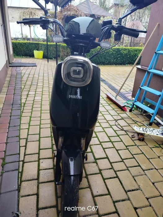 Форте компас майже новий