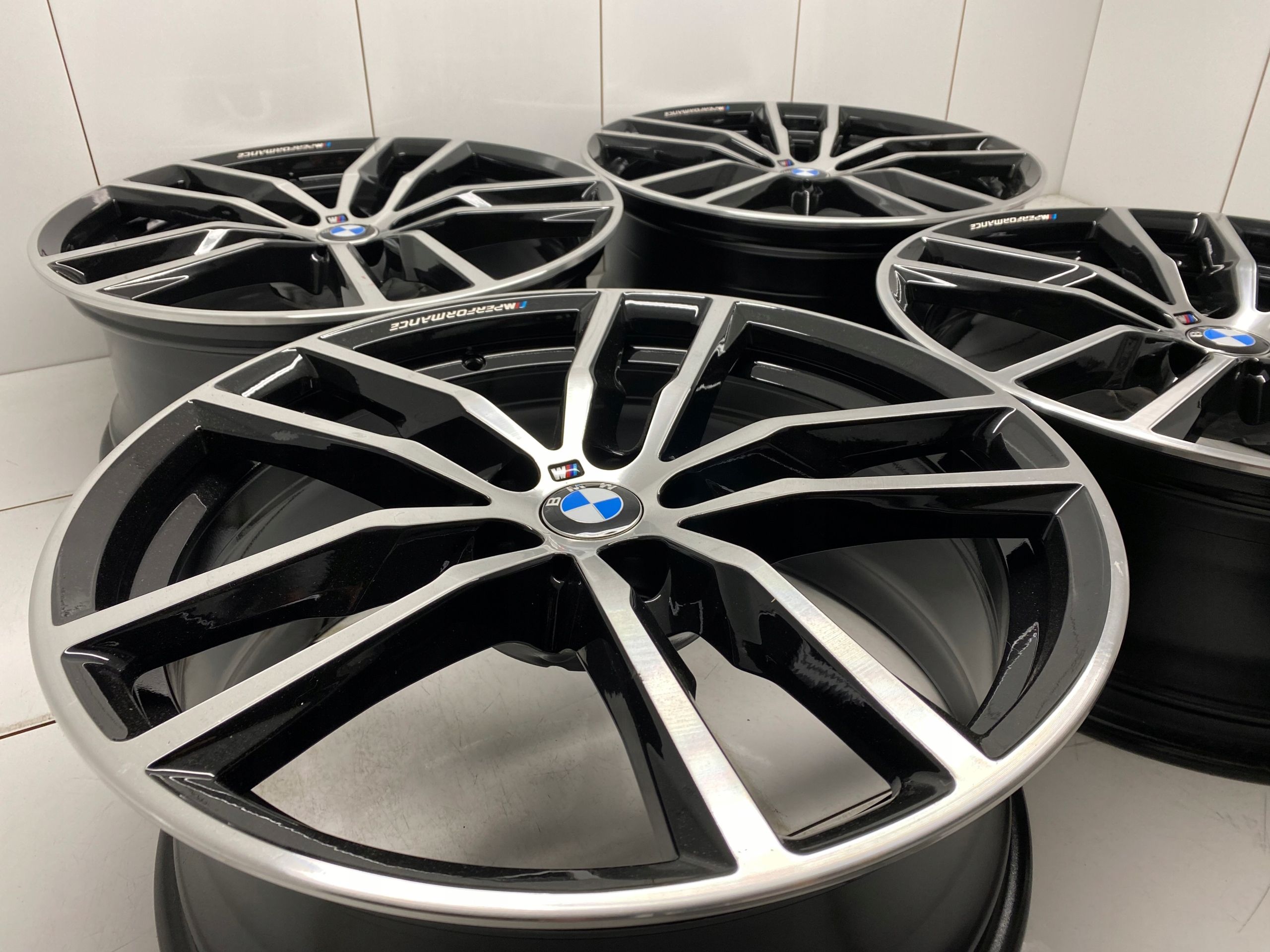 Felgi 19 BMW X3 G01 m Pakiet Performance 7.5 ET32 Oem Idealne