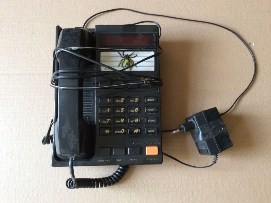 Телефон цифровой с дисплеем АОН