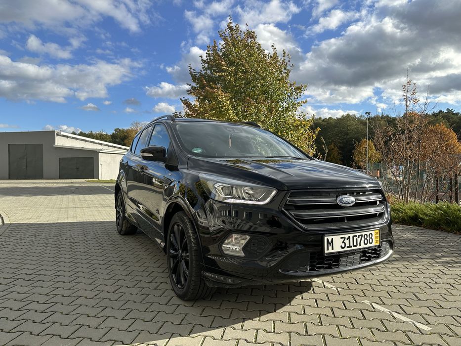 Ford Kuga/ ST-Line/4x4/2.0 TDCI-180KM/Navi/Led/Hak