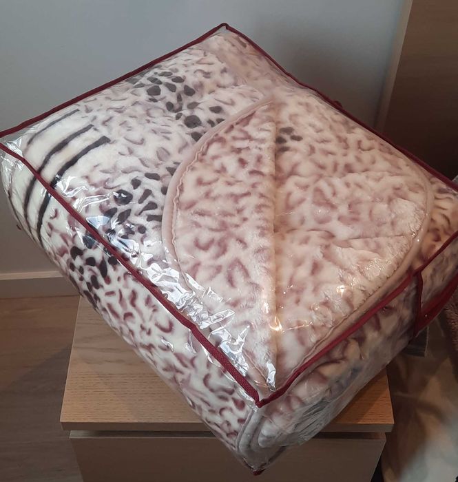 Manta / cobertor novo e macio