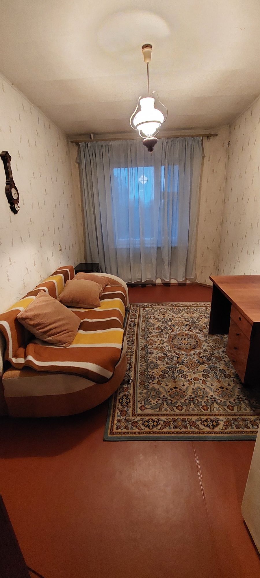 Продам 3-кімнатна Центр Пролетарська 13(Калнишевського 13)