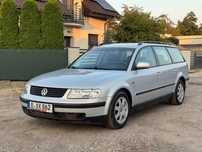 Volkswagen Passat B5 1.6 SR 8V MPI 102KM Klimatyzacja ABS