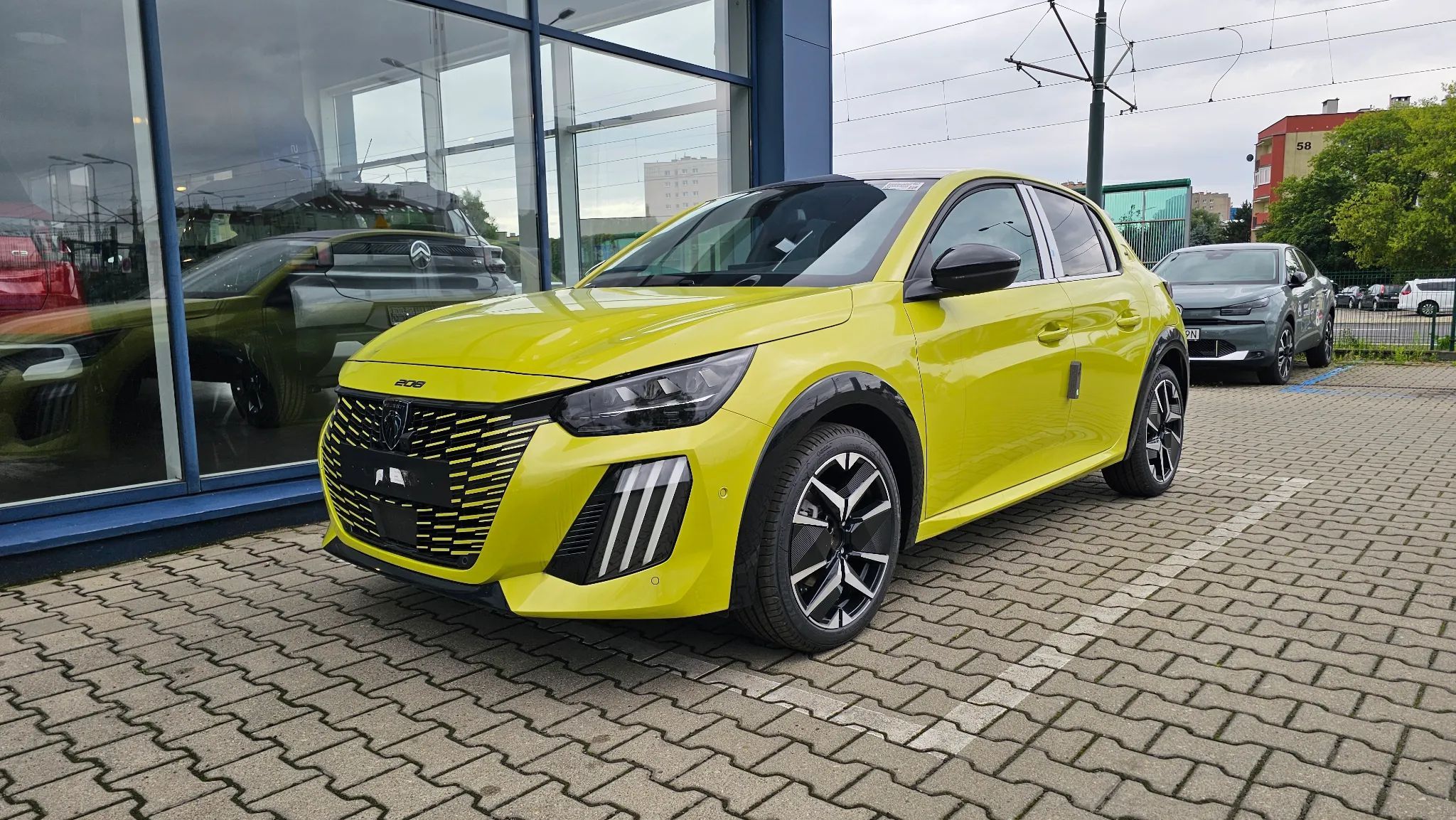 Peugeot 208 GT Hybrid 110 KM S&S.
