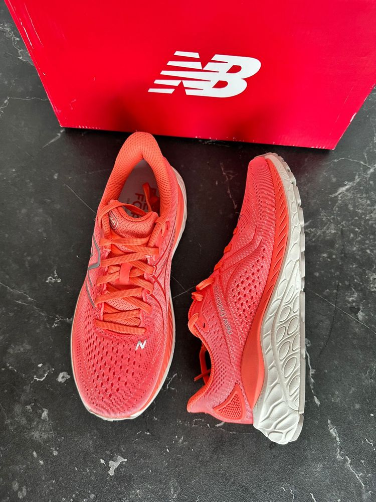 New Balance W860v13 “Red / White” | Rozmiar 38 EU | Nowe, oryginalne
