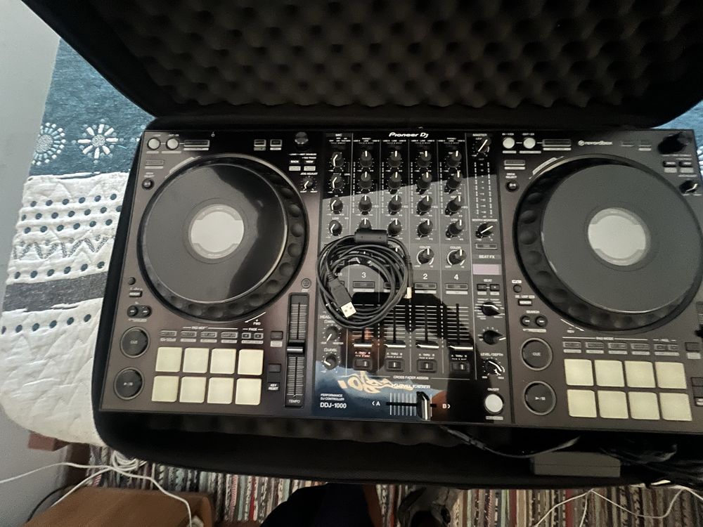 Pioneer Ddj 1000 + Mala de Transporte