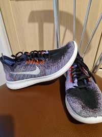 Buty damskie sportowe Nike Free