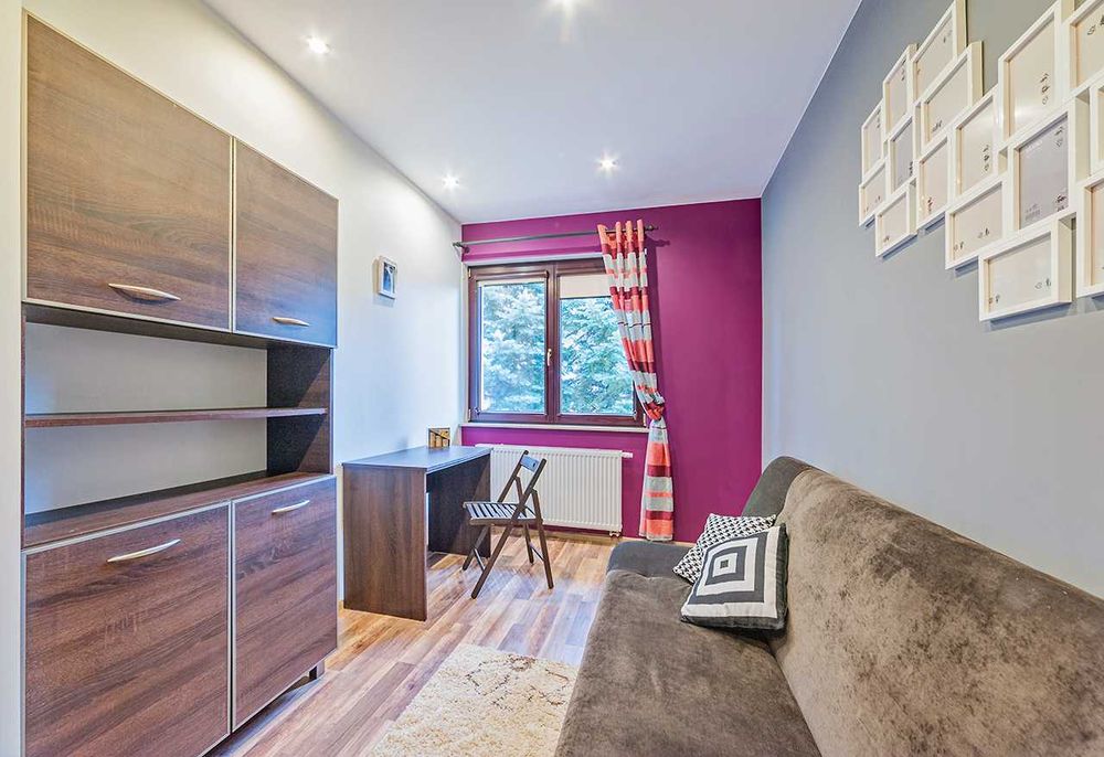 DUŻY 12m2, elegancki pokój w CENTRUM Przeźmierowa w czystym mieszkaniu