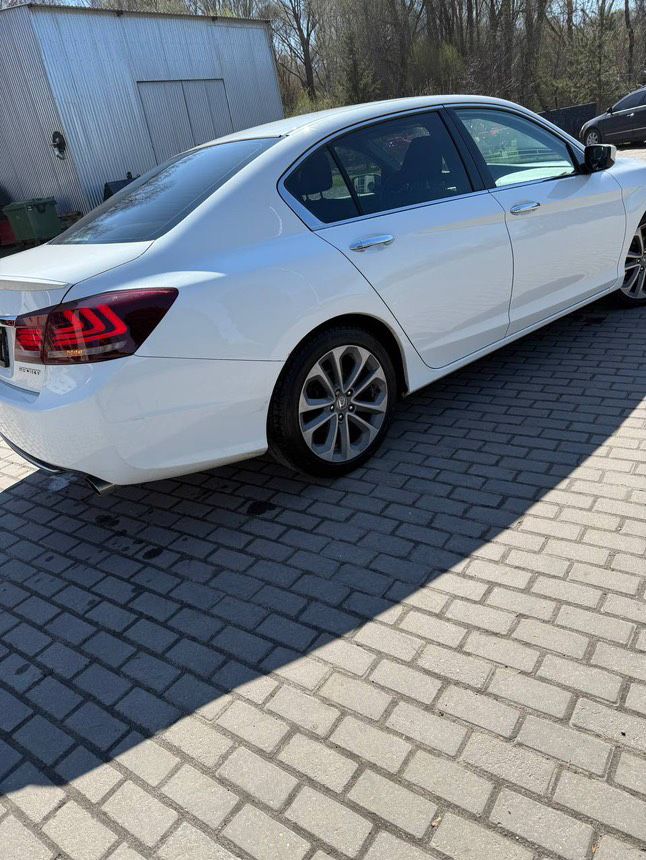 Honda Accord 2,5