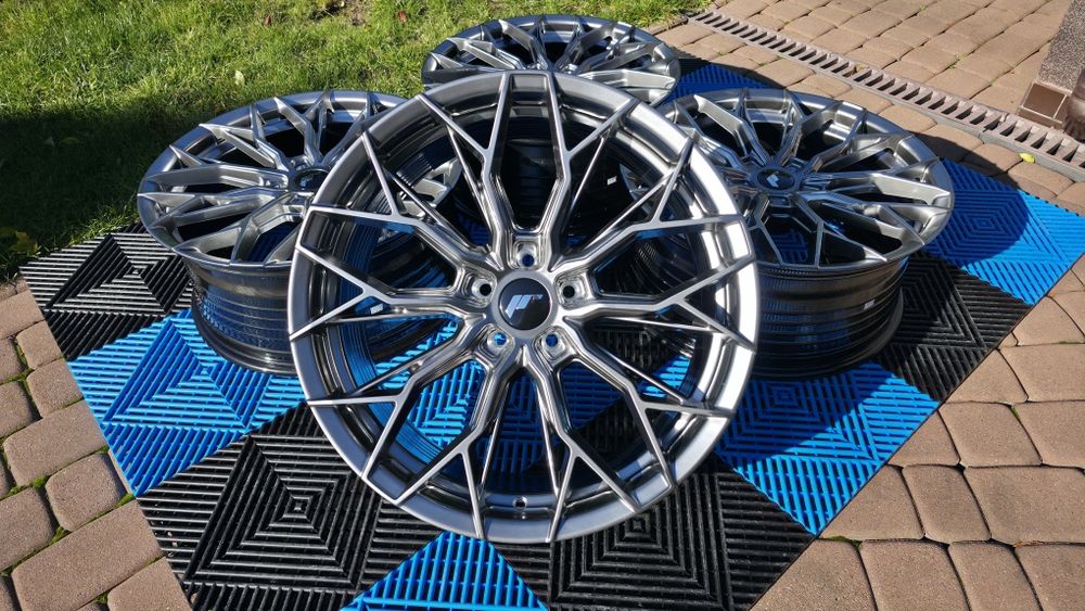 Japan Racing JR49 BMW 19 cali 5x120 5x112 G20 G21 G22 F30 F36 F10 G30