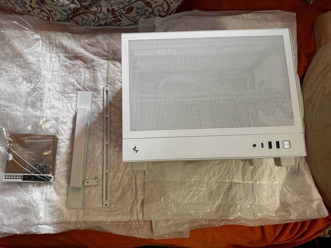 Корпус DeepCool CH160 MESH White (R-CH160-WHNMI0-G-1) + аксессуары