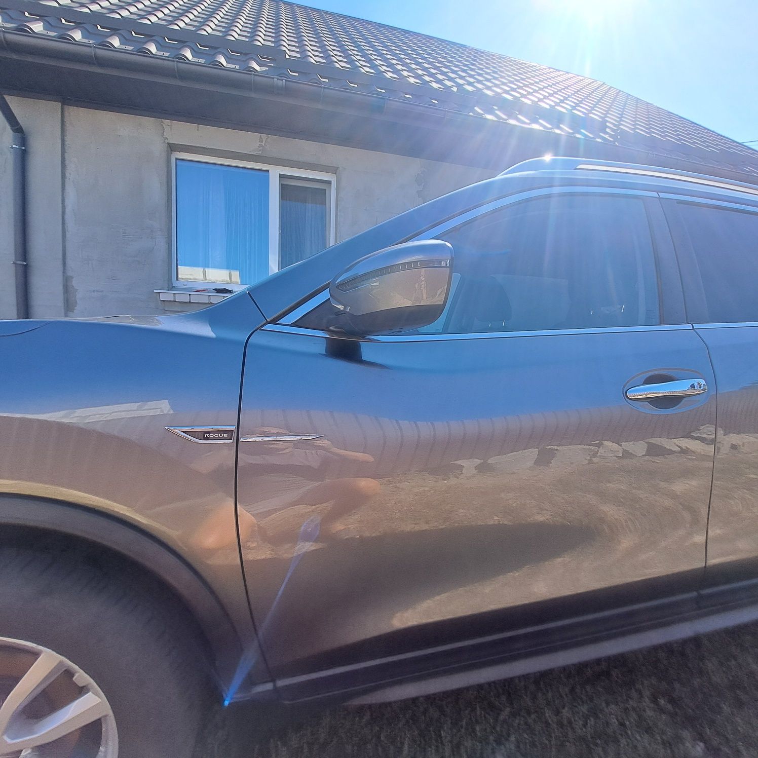 Продам автомобіль ніссан рог