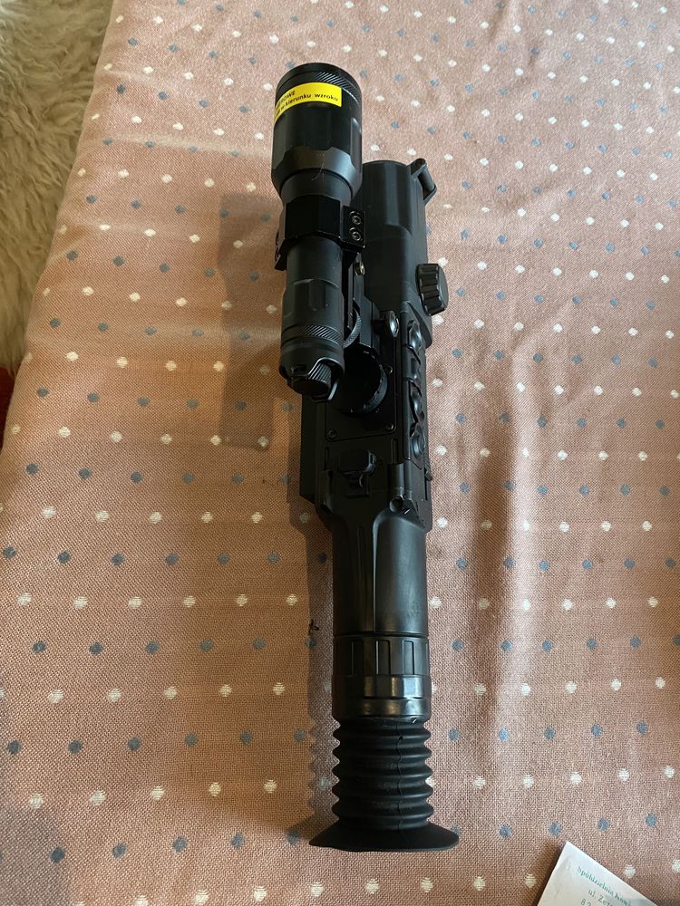 Noktowizor Pulsar Digisight N455 z x-hog