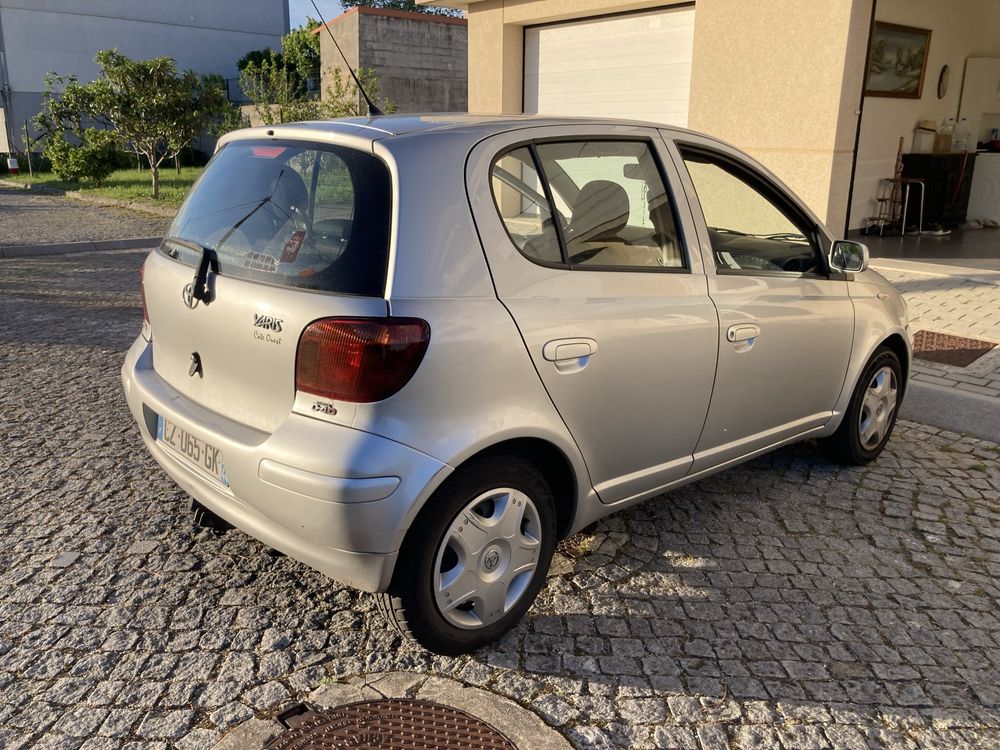 Toyota Yaris D4D 90cv - ler anúncio