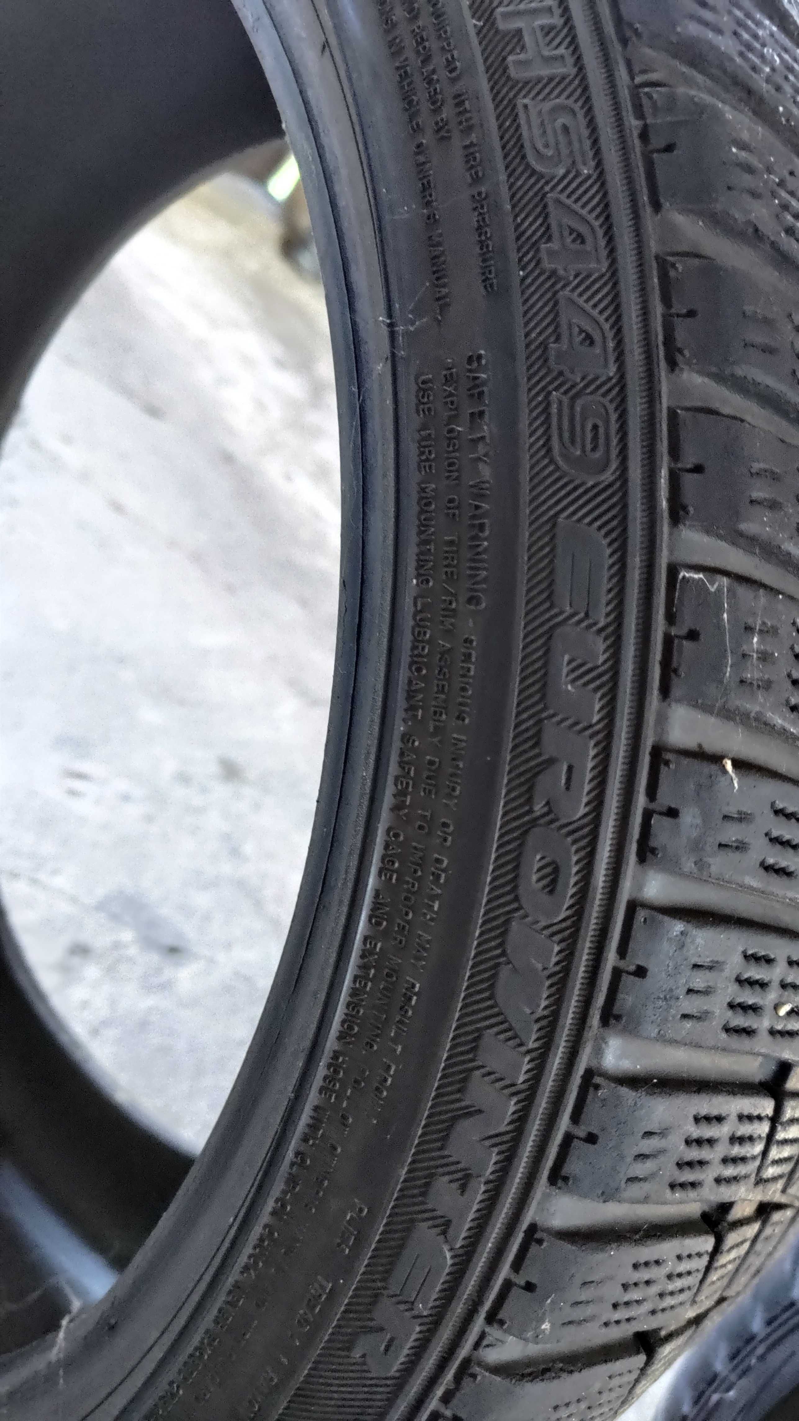 Falken EuroWinter HS-449 245/40