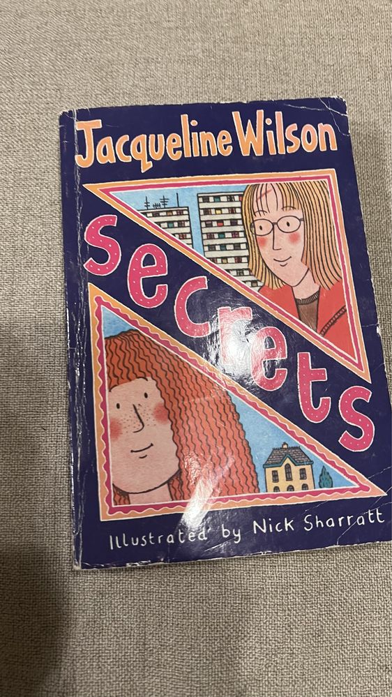 Córka po angielsku dla dziewczynek secrets jacqueline wilson