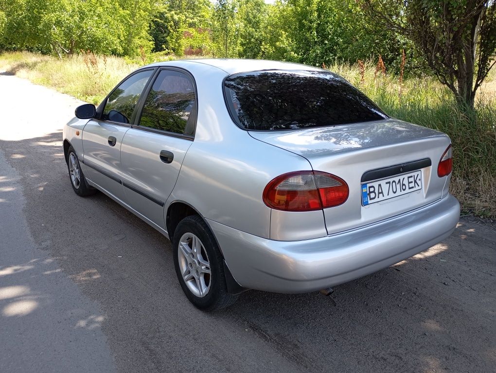2006г. Деу Ланос Daewoo Lanos 1.5i Газ-Бензин Кондиционер