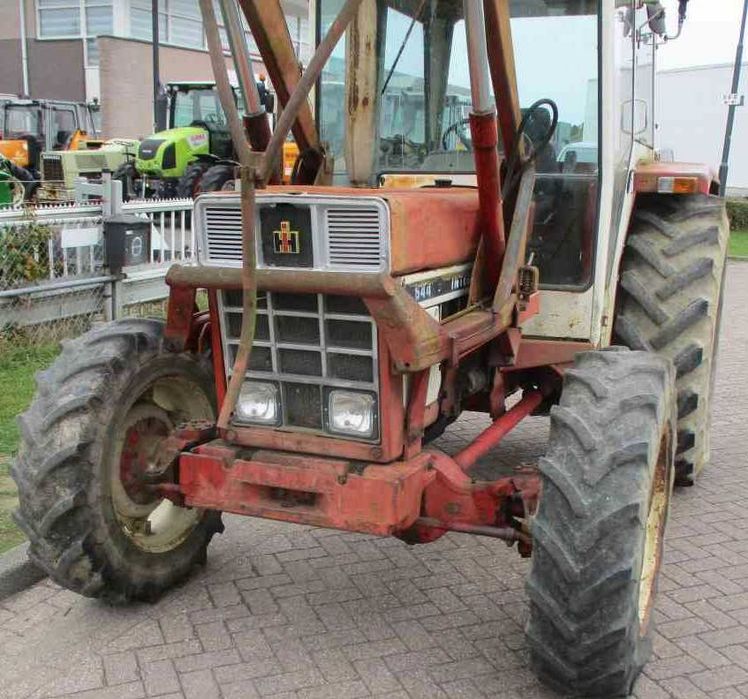 International-case 644 4x4 z Turem. Transport import