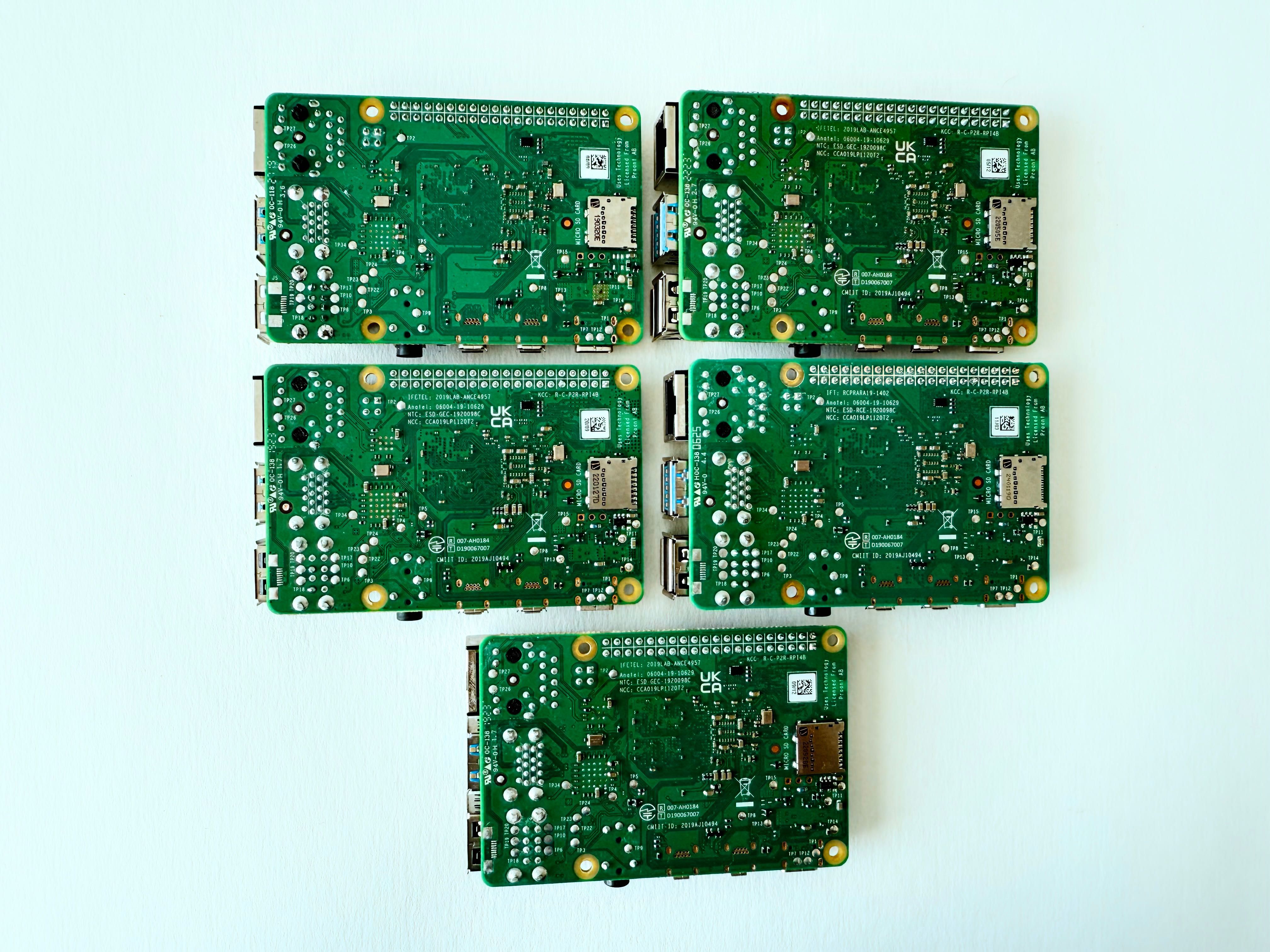 Raspberry Pi 4B 2GB - є 9 штук