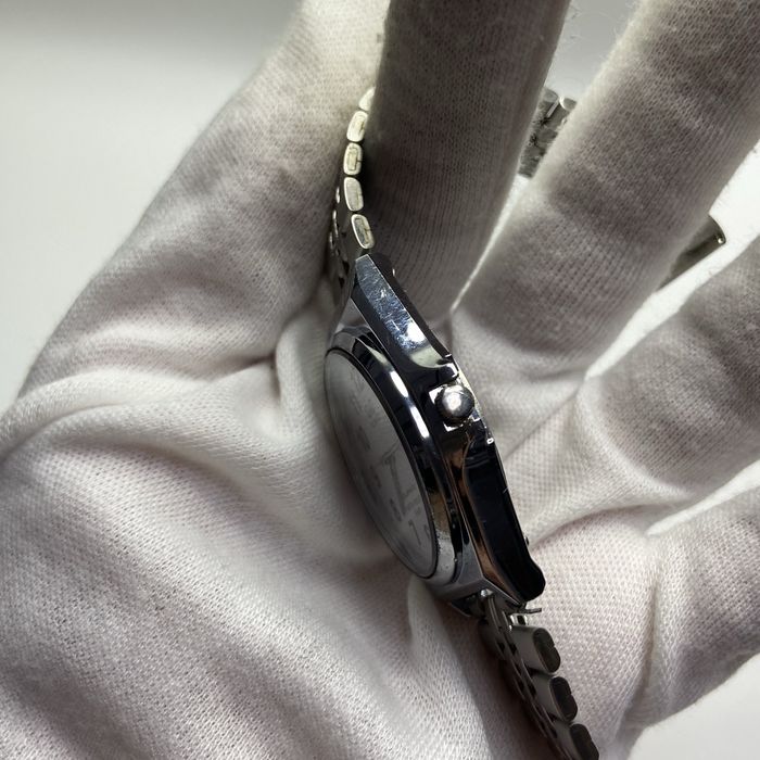 175 Годинник часы Citizen Q&Q EL31 срібрясті оригінал