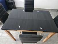 Mesa Extensível Preta e Castanha