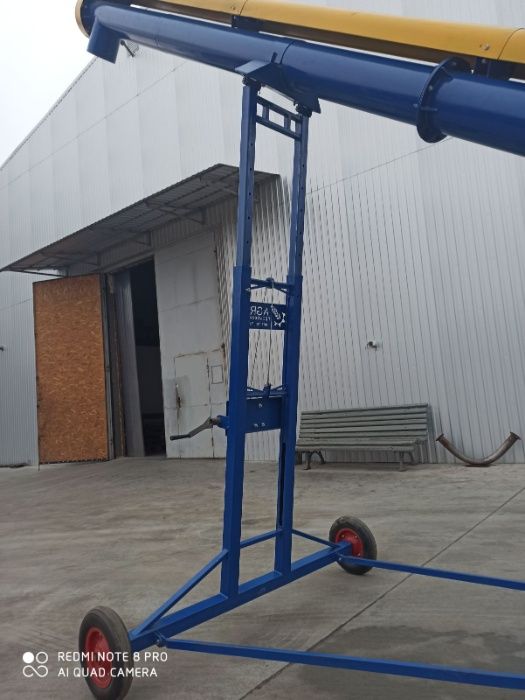 Бензиновый шнековый погрузчик 6-12 м с подборщиком с выс. погрузки  4м