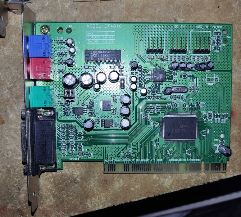 Placas de Som Creative e Placas de TV Pinnacle