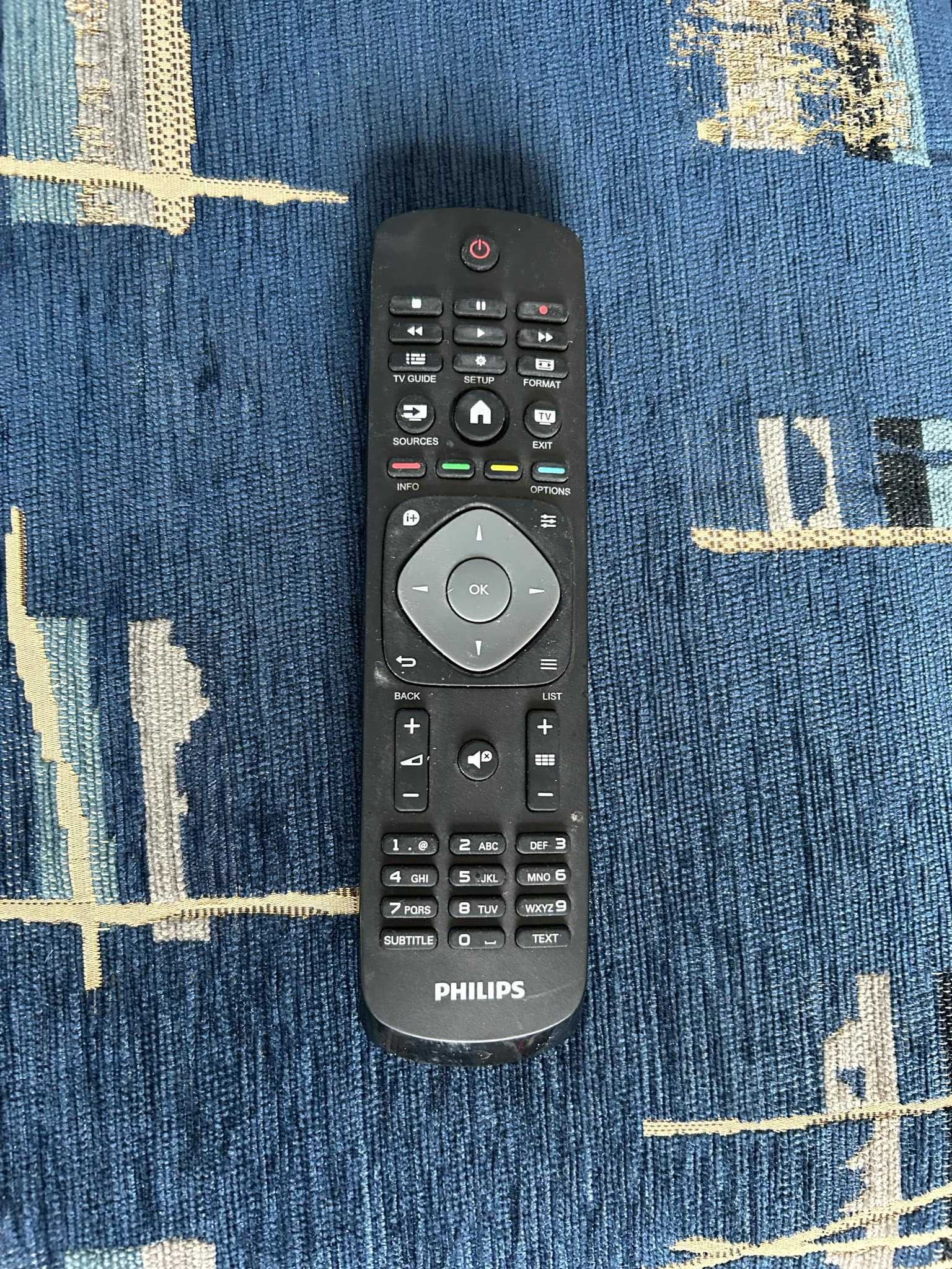 12V kamper tir bus TV Philips 24 cale