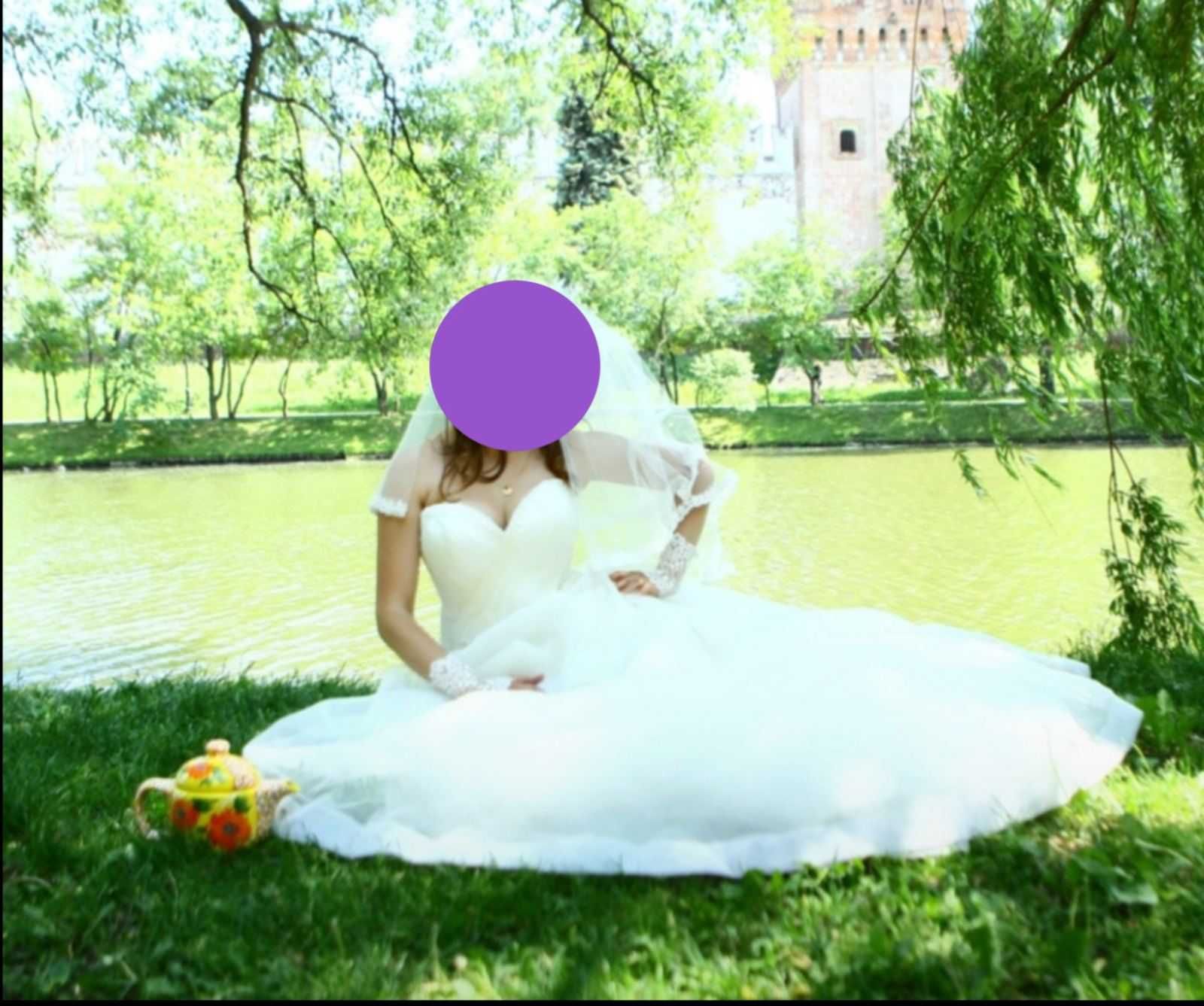 Весільна сукня колір шампань
