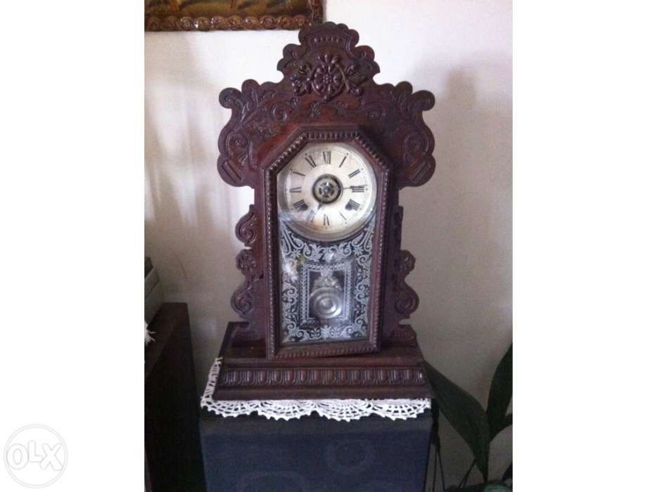 Relogio de mesa muito bonito