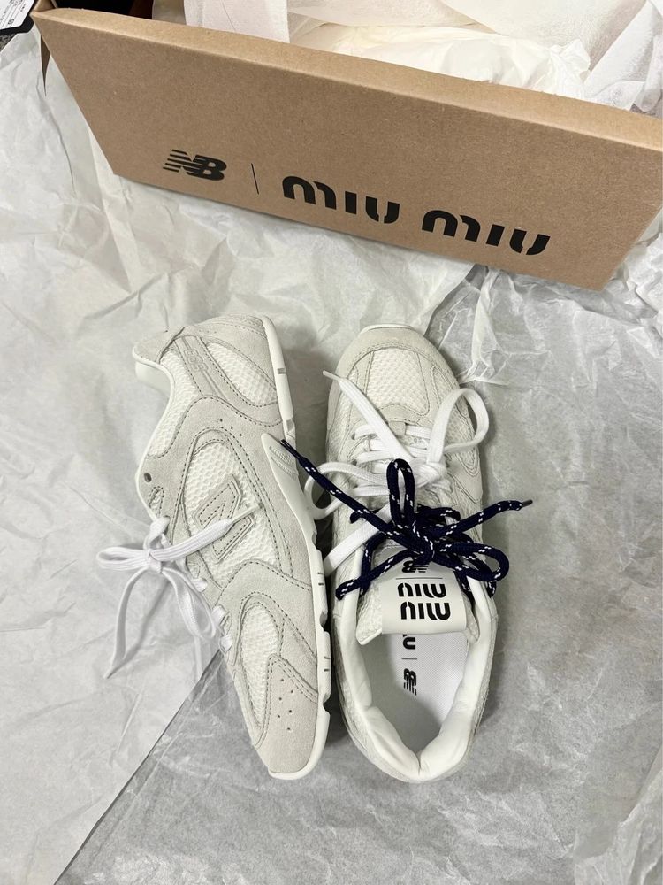 Кросівки New Balance x Miu Miu