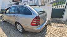 Mercedes Carrinha C 220