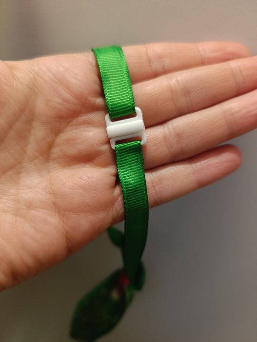 Nowy krawat dla psa lub kota świąteczny zielony