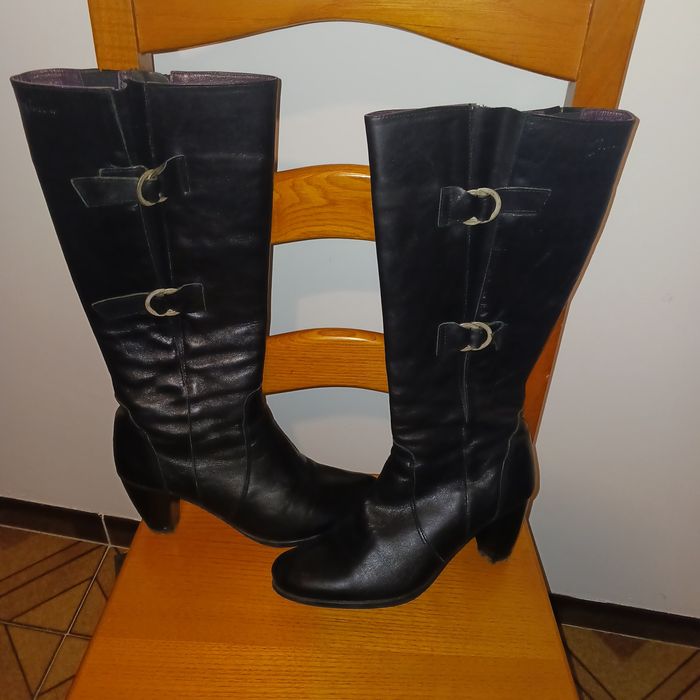 Bota alta de pele marca dorking n 40