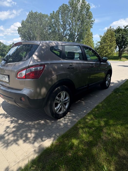 Nissan Qashqai 1,6 benzyna 2012 rok
