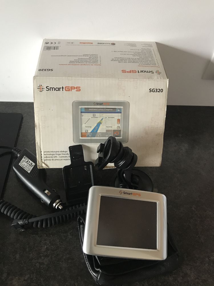 Nawigacja samochodowa smart GPS- niska cena szybka sprzedaż !!