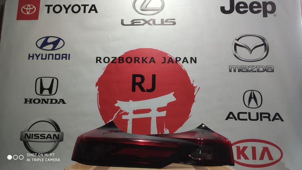 Задній лівий правий фонарь в крило Nissan Rouge T33 кузов 2022+ USA