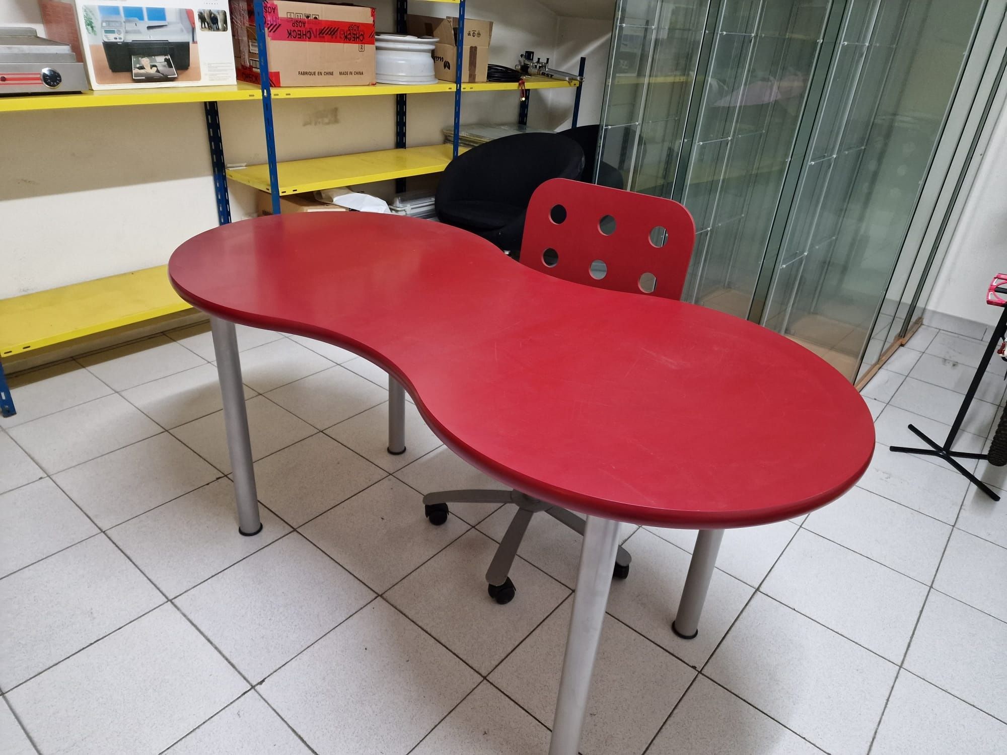 Secretaria Mais Cadeira do Ikea