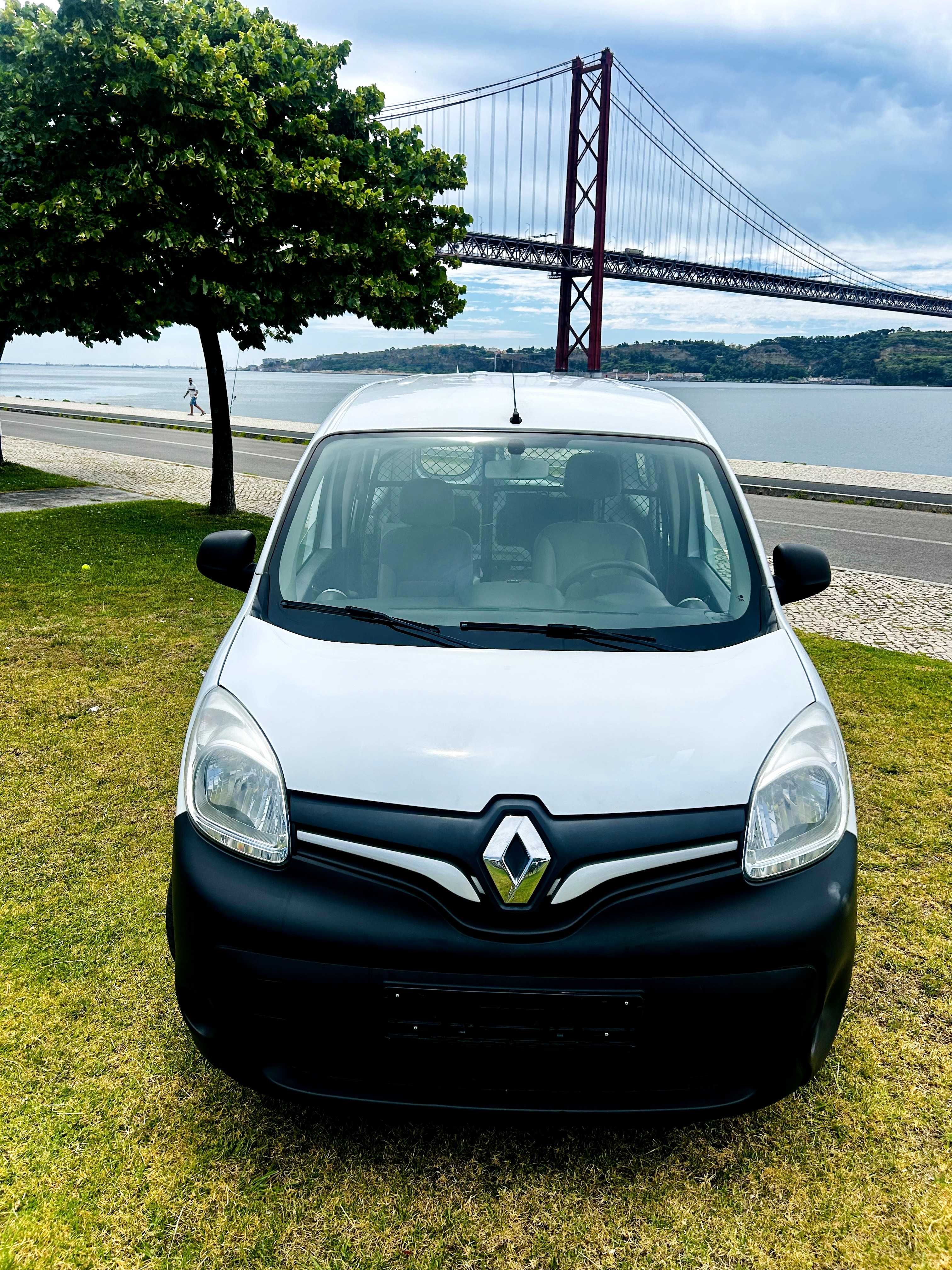 Kangoo em excelente estado de conservação