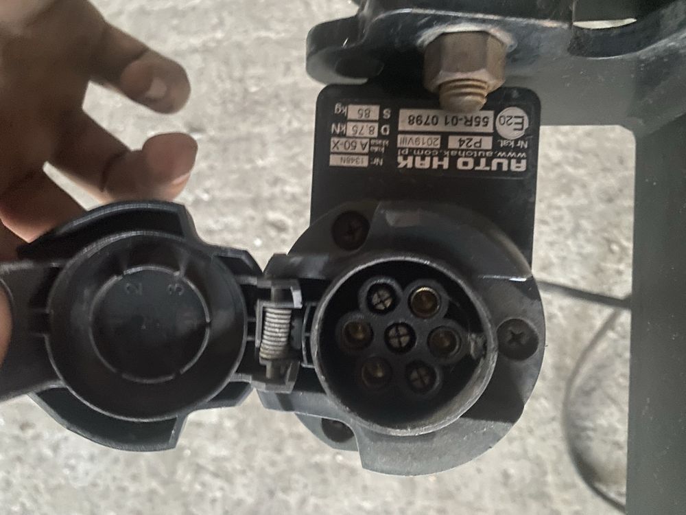 Hak holowniczy z Citroena C5 2002r