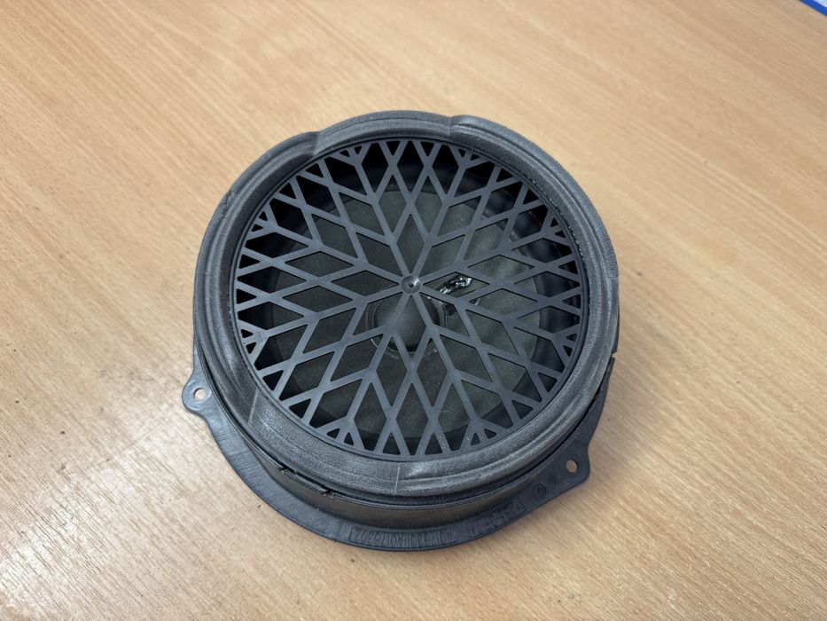 Динамік | Колонка Audi Q5